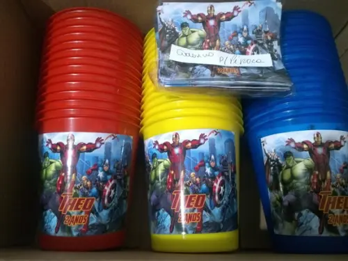 Balde de Pipoca + Rotulo para Pipoca Microondas Vingadores