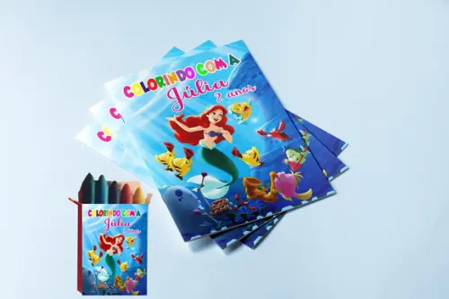 Kit Colorir Revista e Giz de Cera da Sereia Ariel