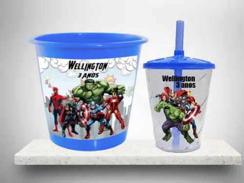 Kit Lembrancinhas dos Vingadores Balde e Copo Twister