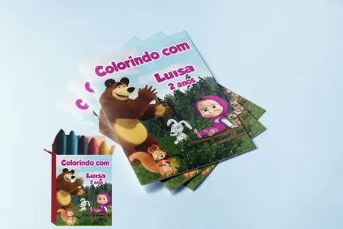 Marsha e o Urso Kit Colorir Revista com Giz de Cera