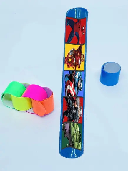 Pulseira Bate e Enrola dos Vingadores Cores Sortidas