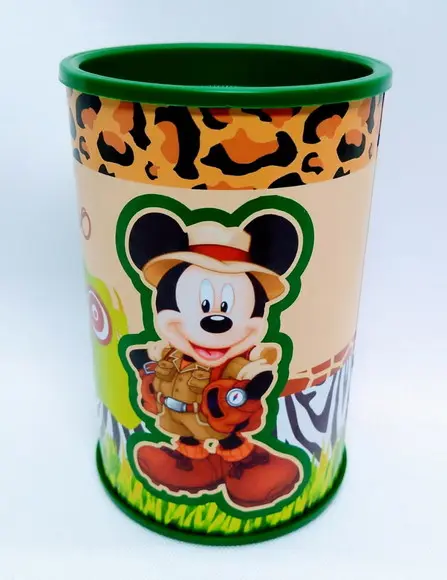 Revista Colorir Giz de Cera+ Cofrinho Personalizado Mickey