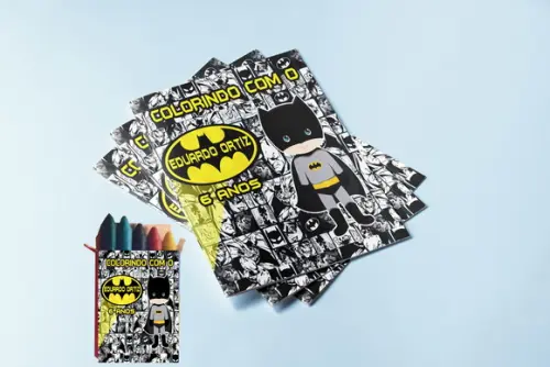 Revistinha e Giz de Cera para Colorir do Batman