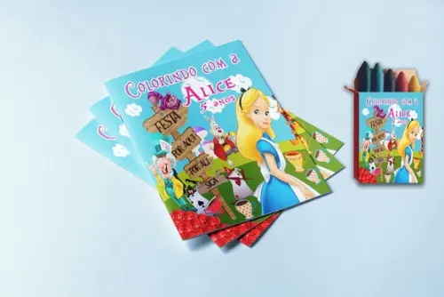 Revistinha para Colorir e Giz de Cera da Alice