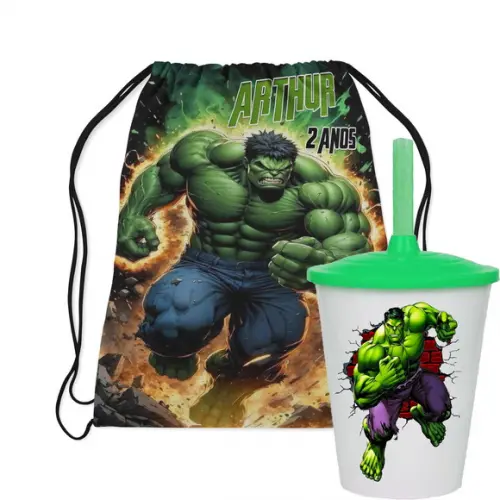 Mochilinha e Copo Twister do Incrivel Hulk