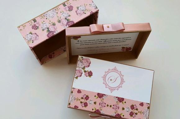 Caixa de Floral Rosa