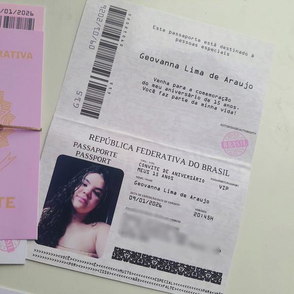 Convite Passaporte 15 Anos com Avião de Acrilico