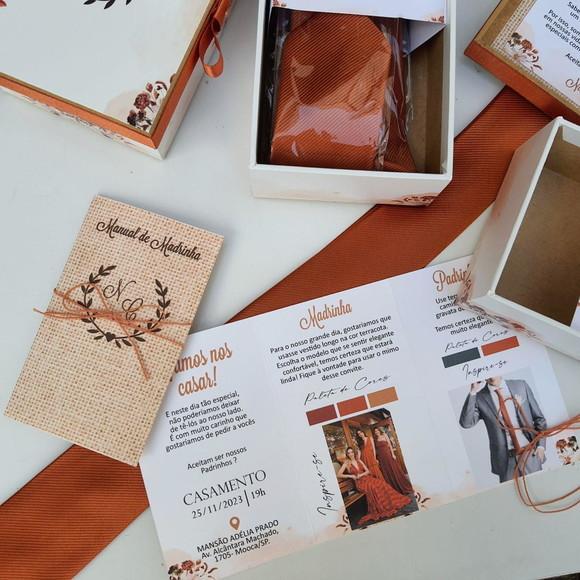 Kit Caixa Pulseira, Gravata e Manual de Padrinhos