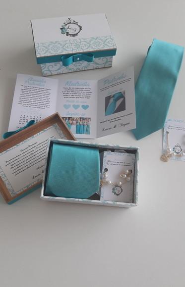 Kit Caixa Pulseira, Gravata E Manual De Padrinhos