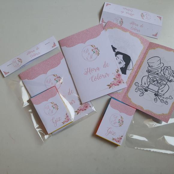 Kit Revista de Colorir com Giz