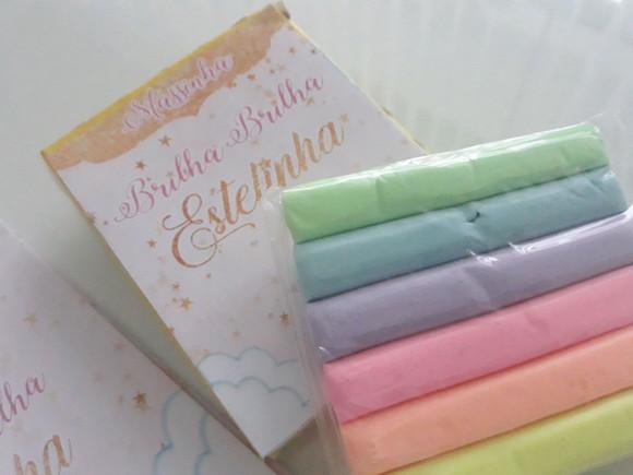 Kit Revista De Colorir Com Giz E Massinha
