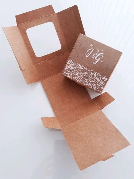 LEMBRANÇA DE CASAMENTO- Caixinha kraft