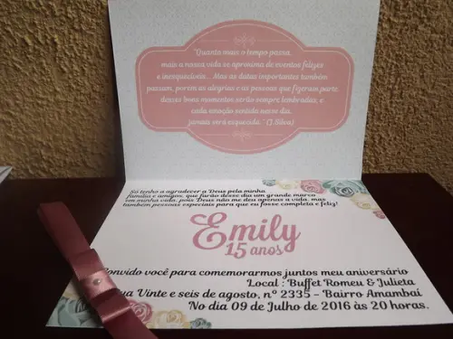 Convite Floral de 15 anos
