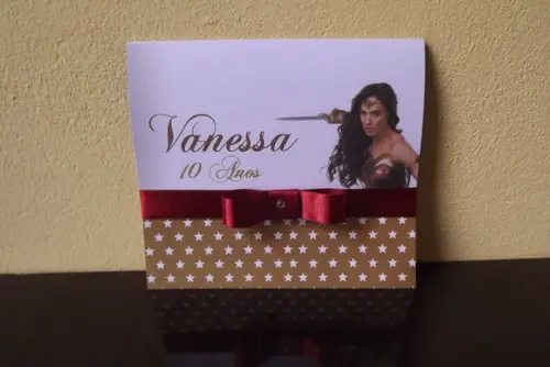 Convite Mulher maravilha