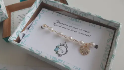 Kit Caixa Pulseira e Manual da Madrinha