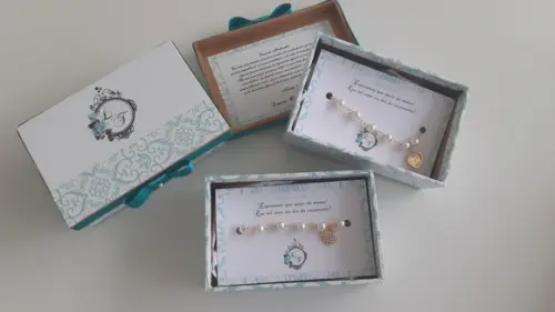 Kit Caixa Pulseira e Manual da Madrinha