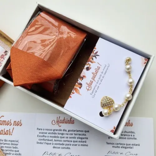 Kit Caixa Pulseira, Gravata e Manual de Padrinhos
