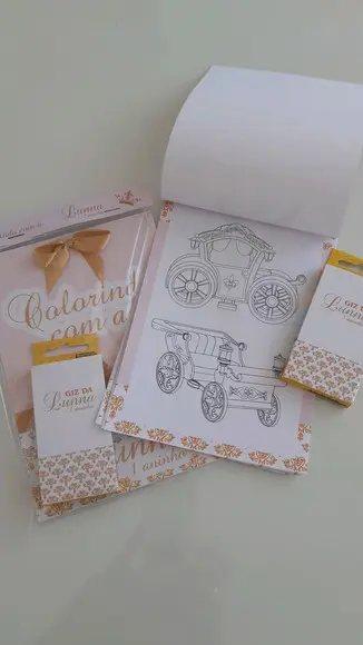 Kit Revista De Colorir Com Giz