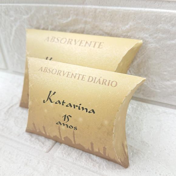 Duas Bandejas e Kit Toalete Fem e Masc Arábia 15 Anos