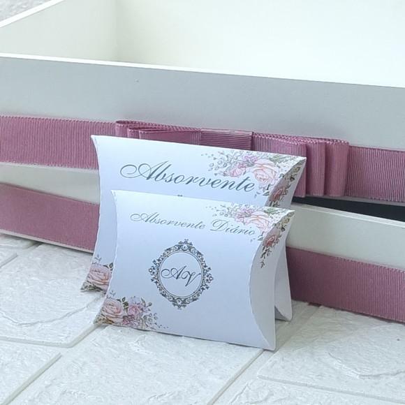Duas Bandejas e Kit Toalete Fem e Masc Floral
