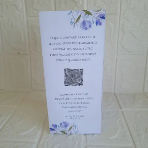 Menu Cardápio Prisma Triângulo para Casamento