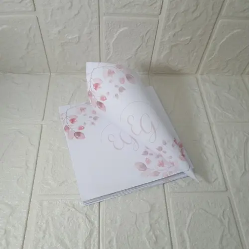 Cone para Pétala de Rosas Casamento