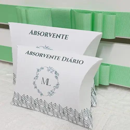 Duas Bandejas e Kit Toalete Fem e Masc Verde