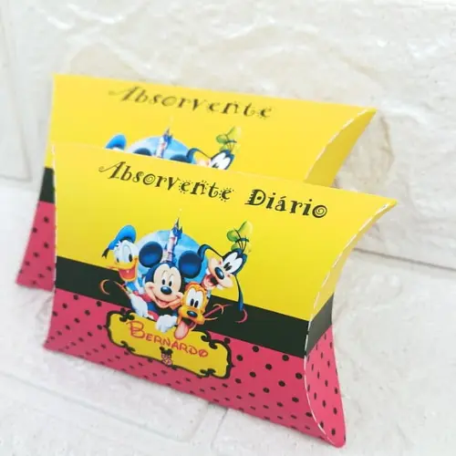 Duas Bandejas e Kit Toalete Fem e Masc Mickey Mouse Minnie