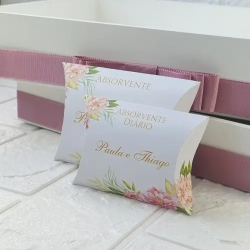 Duas Bandejas e Kit Toalete Fem e Masc Casamento
