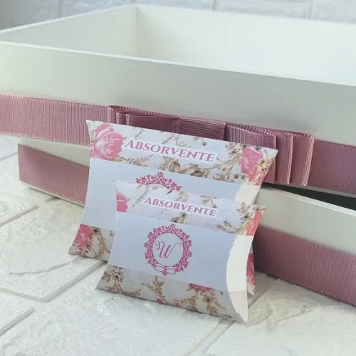 Duas Bandejas e Kit Toalete Fem e Masc Floral Romântico