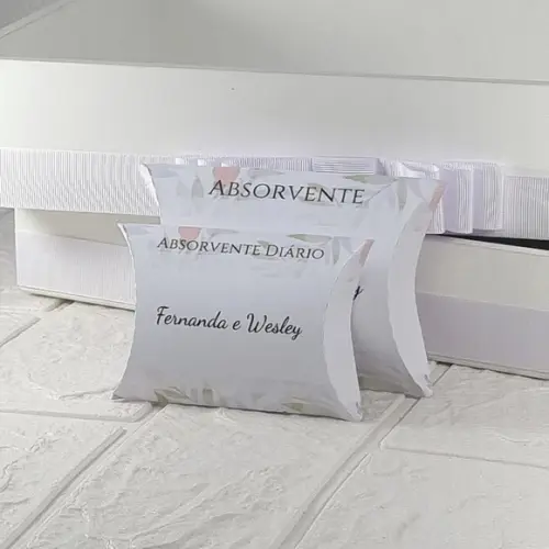 Duas Bandejas e Kit Toalete Fem e Masc
