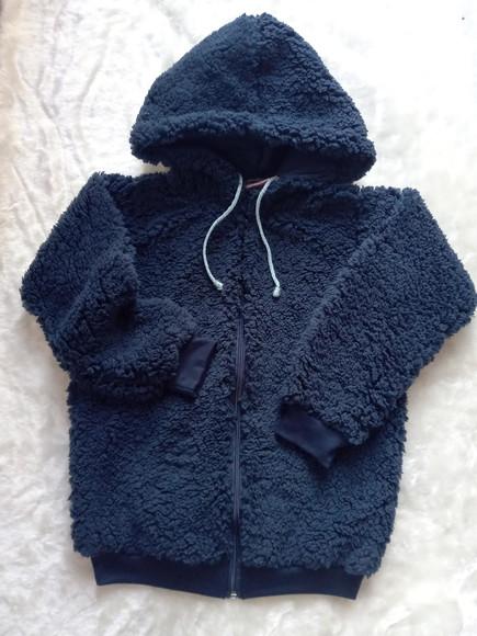 Casaco infantil Teddy 4 ou 6 anos.