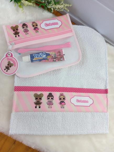 Estojo Higiene Bucal com Toalhinha Personalizada.