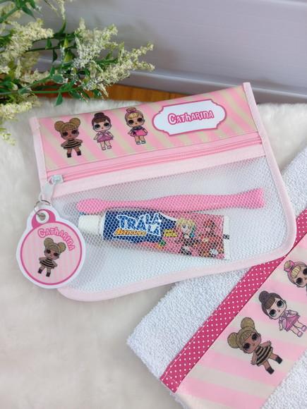 Estojo Higiene Bucal com Toalhinha Personalizada.