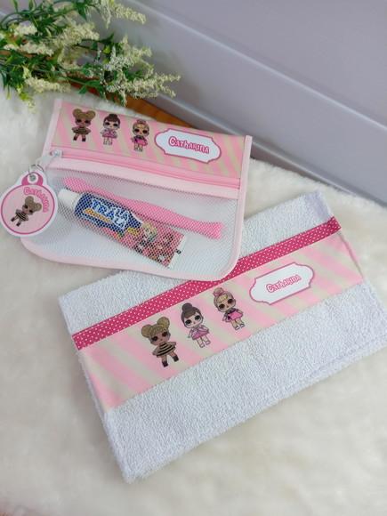 Estojo Higiene Bucal com Toalhinha Personalizada.