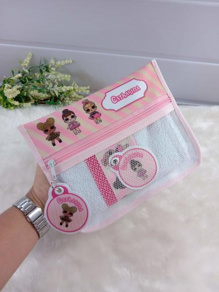 Estojo Higiene Bucal com Toalhinha Personalizada.