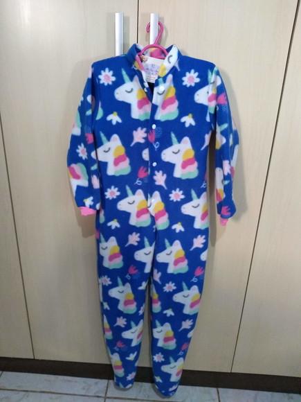 Macacão Pijama em Soft. (8 ou 10 anos)