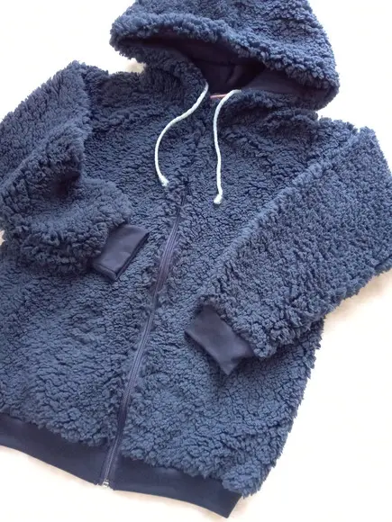 Casaco infantil Teddy 4 ou 6 anos.
