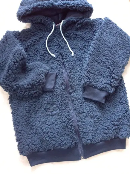 Casaco infantil Teddy 4 ou 6 anos.