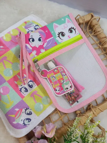 Estojo Higiene Bucal com Toalhinha Personalizada.