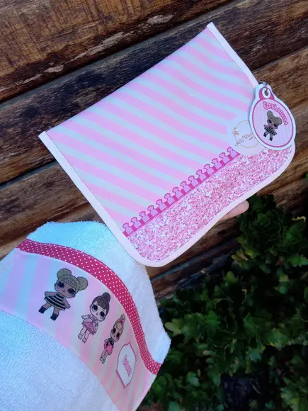 Estojo Higiene Bucal com Toalhinha Personalizada.