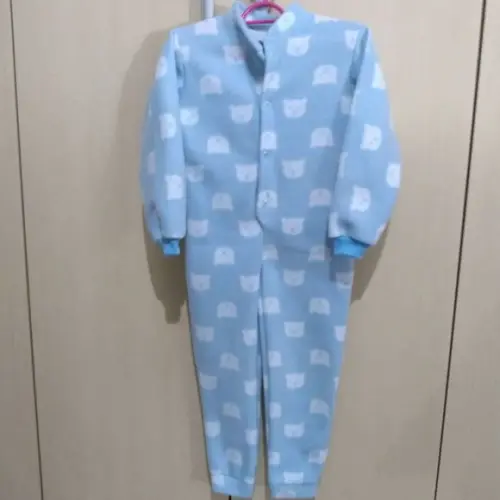 Macacão Pijama em Soft (4 ou 6 anos)