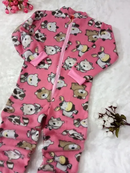 Macacão Pijama em Soft. (1 ou 2 anos)