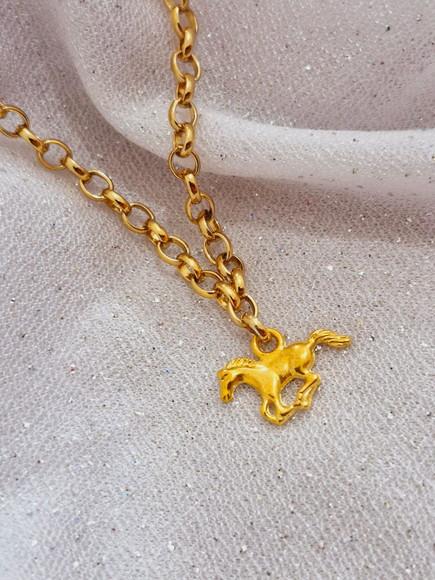 Correntinha com Pingente Bota Boiadeira,chapéu ou Cavalo