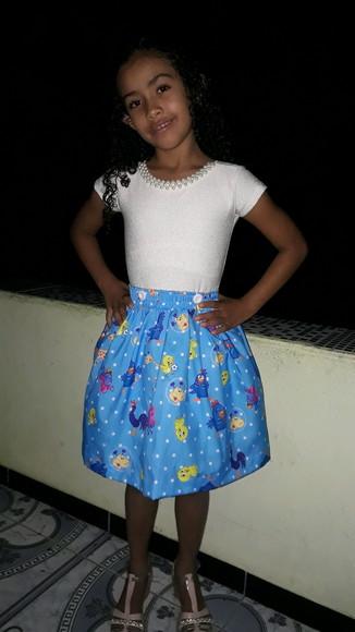 Jardineira galinha pintadinha
