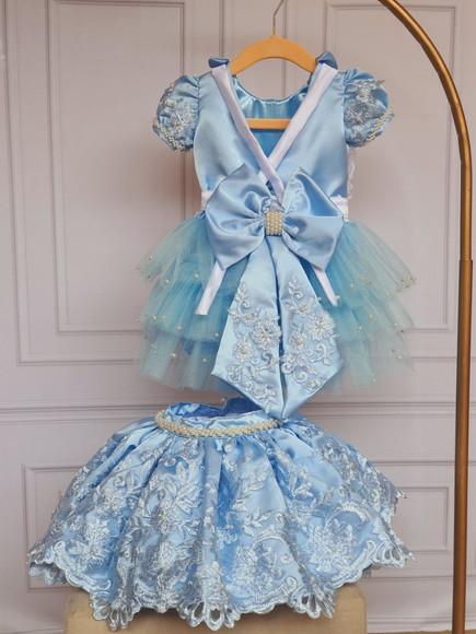 Vestido Alice no pais das maravilha