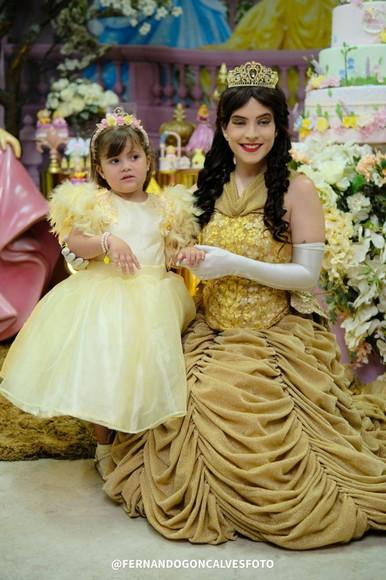 Vestido Amarelo Pluma Princesa Disney
