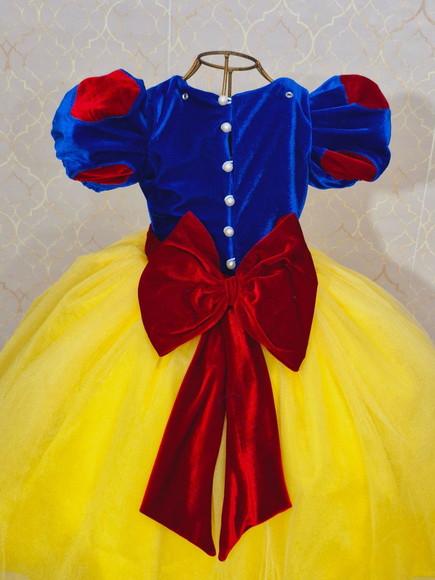 Vestido Branca Neve Corpo Veludado