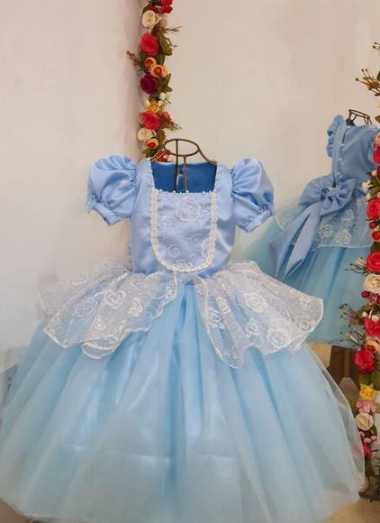 Vestido Cinderela Comprimento Curto