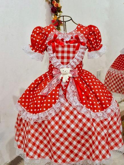 Vestido Junino Luxo com Saia de Armação